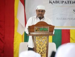 Bupati Karimun Hadiri Pelepasan Puluhan Calon Jamaah Haji dari IPHI