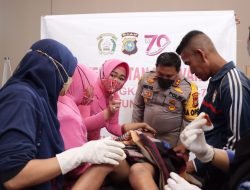 Polres Meranti Gelar Bakti Kesehatan Khitanan Gratis dan Vaksinasi Massal