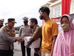 Polres Meranti Salurkan Bansos dalam Rangka Hari Bhayangkara ke-76