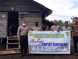 Jumat Barokah, Polsek Tebingtinggi Kembali Berbagi Rezeki
