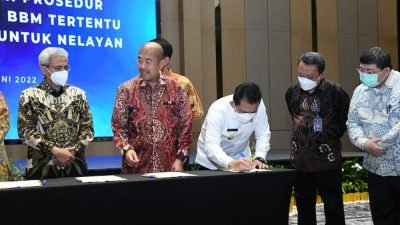 Gubernur Kepri Tandatangani  Kesepakatan BBM Bersubsidi, Pastikan Ketersediaan Solar untuk Nelayan