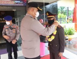 Kapolres Karimun Pimpin Upacara Pelepasan Purnabakti