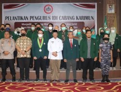 Ketua IDI Kepri Melantik Pengurus IDI Cabang Karimun Periode 2022-2025