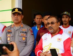 turnamen esport ESI Bupati Cup I se-kabupaten Karimun dibuka oleh bupati Karimun.