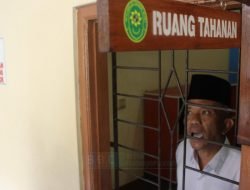 Bambang, Keluar Dari Penjara Langsung Menggugat Ijajazah Presiden Jokowi