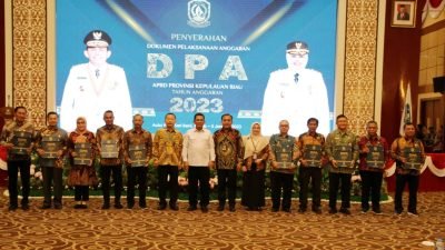 Ketua Komisi I DPRD Kepri Hadiri Penyerahan DPA 2023