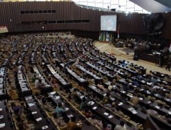 Manfaatkan Digitalisasi, Legislator ini Raih Top Legislator Award