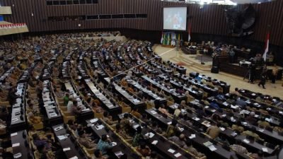 Manfaatkan Digitalisasi, Legislator ini Raih Top Legislator Award