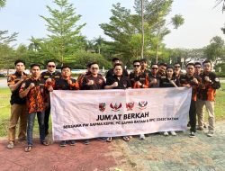 Sapma PP dan 234 SC  Turun Ke Jalan Bagikan Ribuan Takjil 