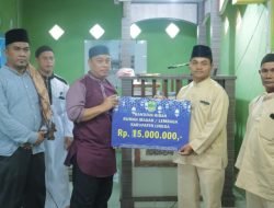 Puasa Ke-10 Bupati Lingga Kembali Melakukan Kegiatan Safari Ramadhan Bersama Ketua TP PKK
