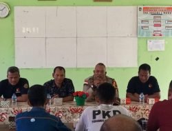 Kapolsek Moro Bersama Panwascam Dan PKD Kecamatan Mendengar Keluh Kesah Masyarakat