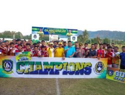 Bintan Muda FC Juarai Piala Gubernur, Piala Diserahkan Langsung Oleh Ansar.
