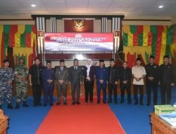 Paripurna Penyampaian Pengunduran Diri Wakil Bupati dan Anggota DPRD Kabupaten Lingga