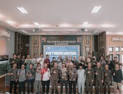 Sambut HBA Ke-63 Kejari Karimun Gelar Sunat Masal