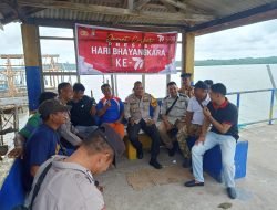 Kapolsek Moro Mendengarkan Keluh Kesah Masyarakat Nelayan Moro