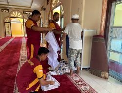 Kegiatan Kurvei Peduli Lingkungan di Tempat tempat Strategis Oleh Polsek Moro