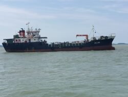 Kanwil Bea Cukai Kepri Gagalkan Penyelundupan Tanker Pengangkut BBM