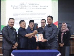 DPRD Meranti Gelar Paripurna Laporan Pansus Dan Penyampaian Nota Keuangan RAPBD 2024