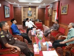 Kunjungan Silaturahmi Kajari Batam untuk Bahas Kerja Sama dengan DPRD Kota Batam