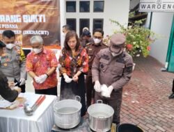 Kejari Karimun Musnahkan Barang Bukti 81 Perkara Pidum