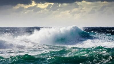 Jelang Mudik Lebaran, BMKG : Wilayah Laut Lingga Utara Gelombangnya Lumayan Tinggi