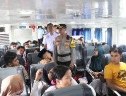 Kapolres Karimun Cek Arus Balik di Pelabuhan Domistik