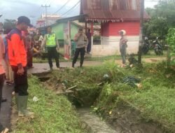 Banjir Melanda! Rumah-rumah Terendam Akibat Hujan Deras dan Gorong Tersumbat