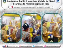 Stand Kerpri Curi Perhatian Ibu Negara Iriana Jokowi di Pameran Dekranas
