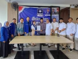 Maju Pilwako Batam 2024, Li Claudia Chandra Kembalikan Formulir Pendaftaran Calon Walikota di Empat Partai