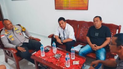 Polsek Moro Polres Karimun Serahkan Barang Bukti Korban Tenggelam di Perairan Laut Kericik