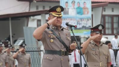 Sambut Hari Bhayangkara Ke-78, Kapolres Lingga Pimpin Upacara Ziarah Makam Pahlawan