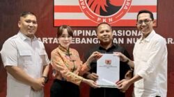 Terbitkan SK, PKN Usung Amsakar-Li Claudia Di Pilwako Batam