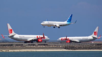 Luhut: Harga Tiket Pesawat Indonesia Termahal Kedua di Dunia