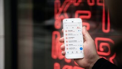 OJK Targetkan Anti-Scam Center Beroperasi Agustus 2024