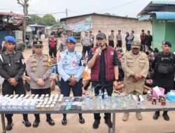 Polda Kepri Bersih-bersih Kampung Aceh, Wujudkan Kampung Bebas Narkoba – Sehat Madani