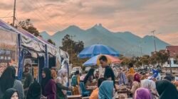 Stand Bazar UMKM Perayaan HUT Kabupaten Lingga Dipadati Pengunjung, Nuansa Budaya Melayu dan Kuliner Tradisional Jadi Ciri Khas