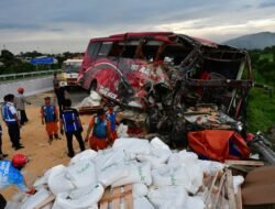 Duka di Tol Malang: Kecelakaan Maut Renggut Nyawa Empat Orang, Buyarkan Mimpi Siswa Belajar Bahasa Inggris