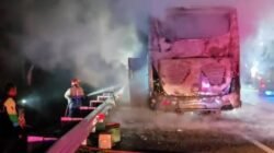 Bus Putra Remaja Sentosa Terbakar di Tol Cipali, 30 Penumpang Selamat