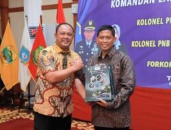 Ketua DPRD Kepri Hadiri Acara Kenal Pamit Komandan Pangkalan TNI AU RHF