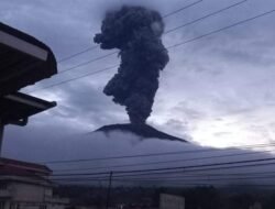 Gunung Kerinci Berpotensi Erupsi Tiba-tiba, Ribuan Gempa Terdeteksi