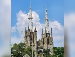 Gereja Katedral Jakarta Gelar Lima Misa Natal Secara Daring dan Luring