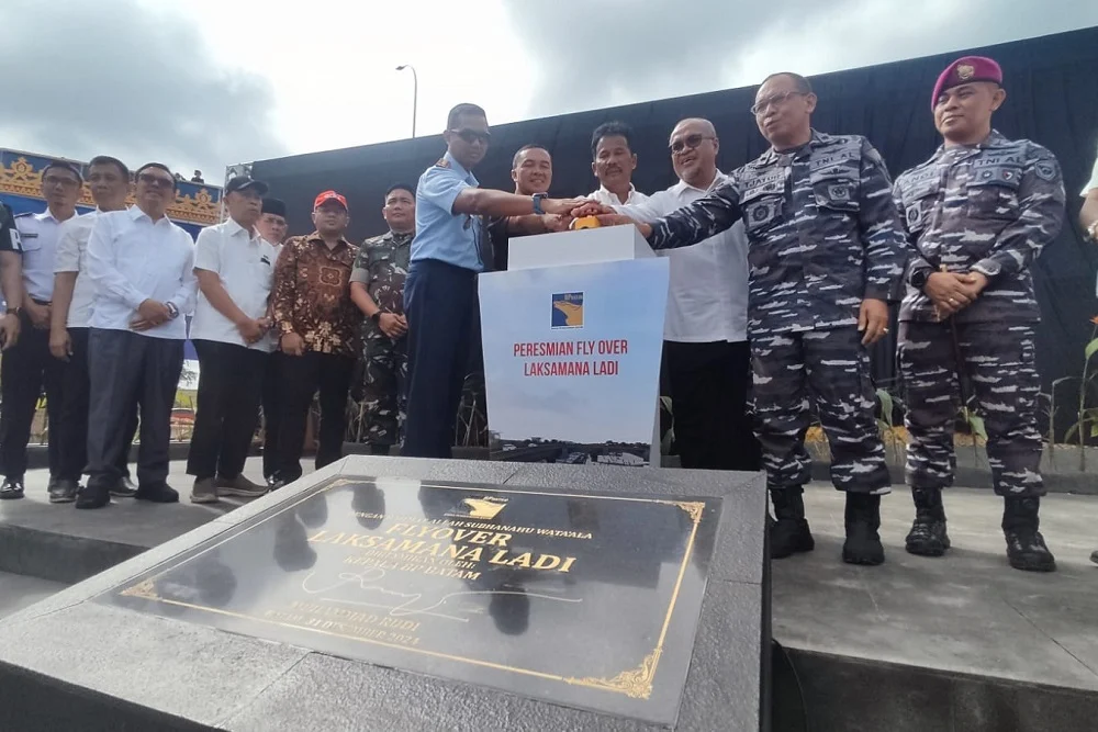 Kepala BP Batam Muhammad Rudi Resmikan Flyover Laksamana Ladi.