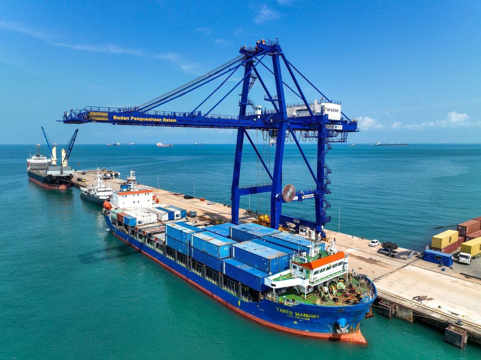 Arus Peti Kemas di Batam Naik 8%, Catat Kinerja Positif