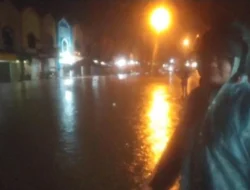 Banjir Melanda Jalan R Suprapto di Batu Aji: Warga Desak Perbaikan Drainase
