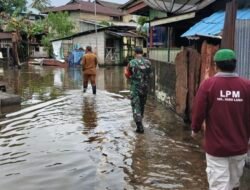 Banjir Rendam Ratusan Rumah Warga di Kelurahan Dabo Lama, Lurah Tinjau Langsung Lokasi, 1 Orang Lansia Diungsikan