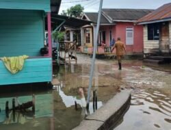 Banjir Rendam Sejumlah Rumah Warga di Kelurahan Dabo Lama