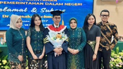 Amsakar Achmad Raih Gelar Doktor, Harap Disertasinya Diterapkan di Batam