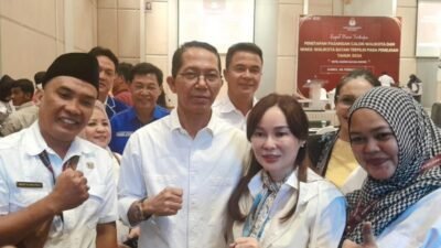 Amsakar Achmad dan Li Claudia Chandra Komitmen Tidak Gunakan Rumah dan Kendaraan Dinas