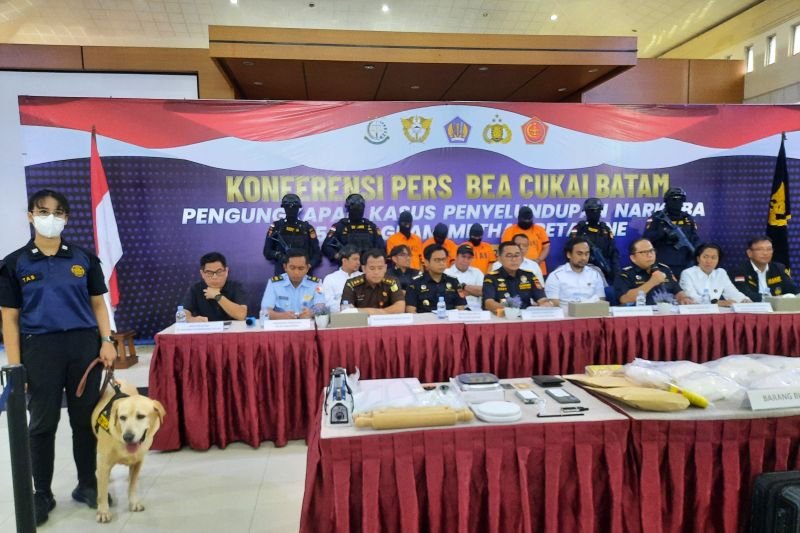 Bea Cukai Batam Gagalkan Jaringan Penyelundupan Ponsel: Operasi Cerdik Melawan Penyalahgunaan IMEI