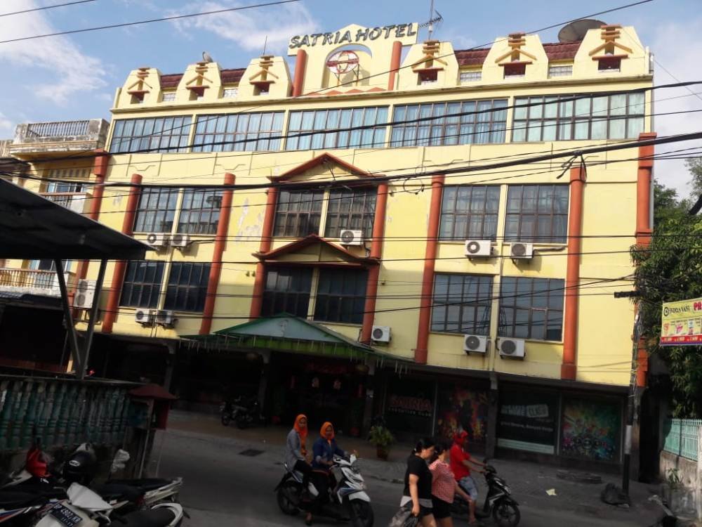 Kasino Gelap di Hotel Satria Karimun: Aktivitas Judi dan Narkoba Bebas Beroperasi, Polisi Dianggap Tutup Mata